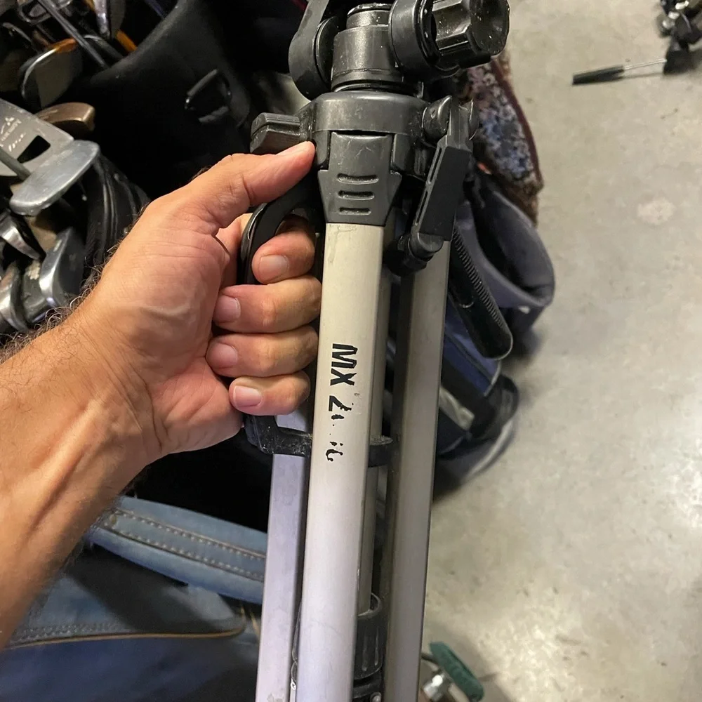 Camera tripod with extendable legs ,